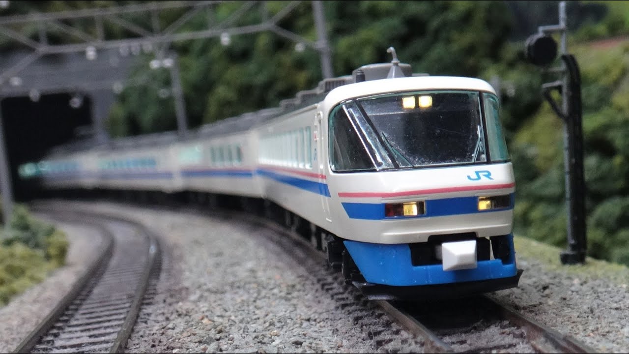 特急 スーパー雷鳥［JR］【鉄道模型・railway model】 - YouTube