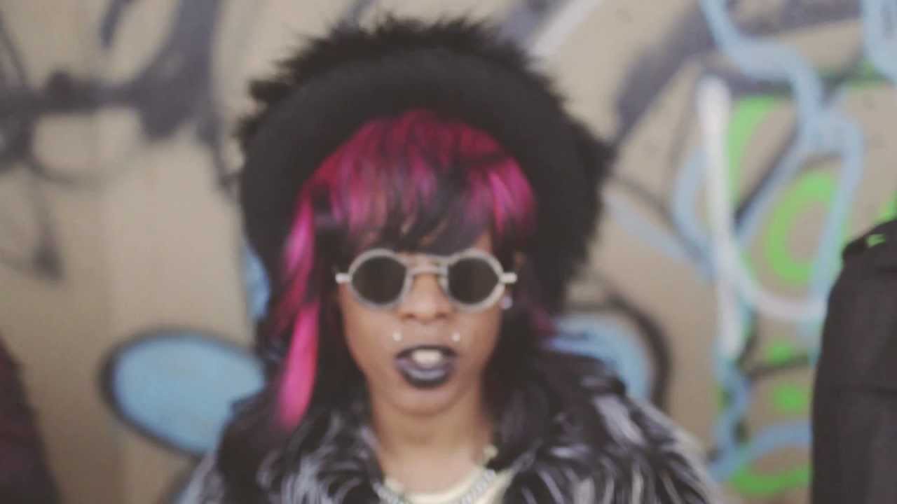 Thee Hipókolypse - Akoko & SIR E.U