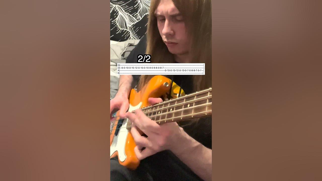 Muse - Hysteria (Bass Cover) With Tabs