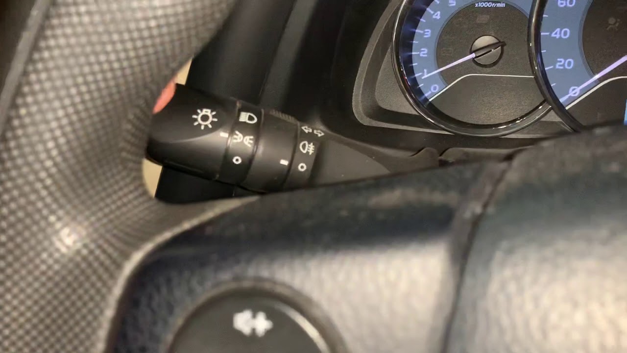 تشغيل اضواء االسياره ووظائفهامع الأسطوره نوال لتعليم القياده