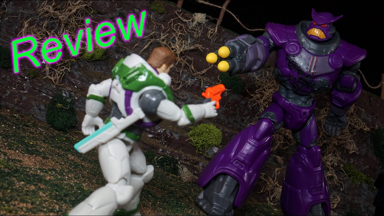 Lightyear Crystal Grade Buzz vs Zurg Clash Pack | A not so Awesome Review