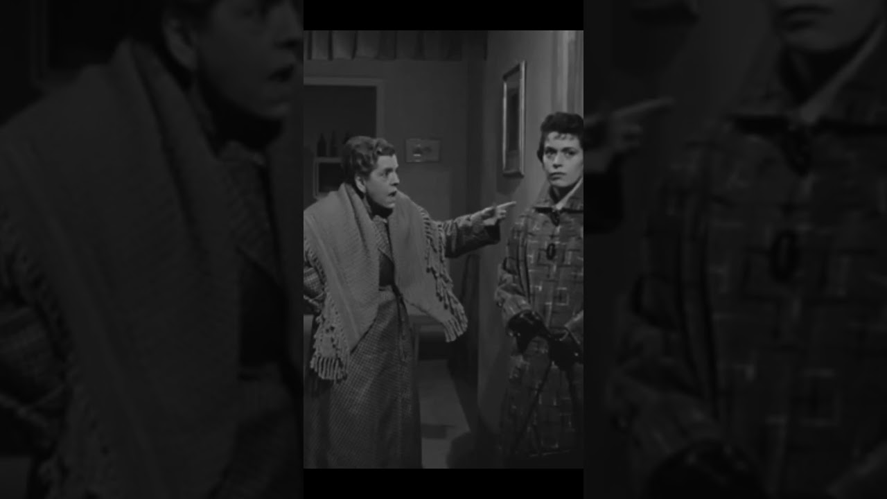 Il segno di Venere | A quella le rompo le ossa e a te... | Tina Pica