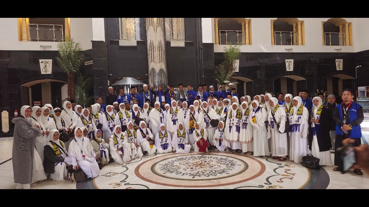 Umrah Full 13 Hari | 08 - 20 November 2025 | PT. Alfir Wisata Utama