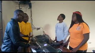 dore nditabye song uburyo yashyize abantu mu mwuka