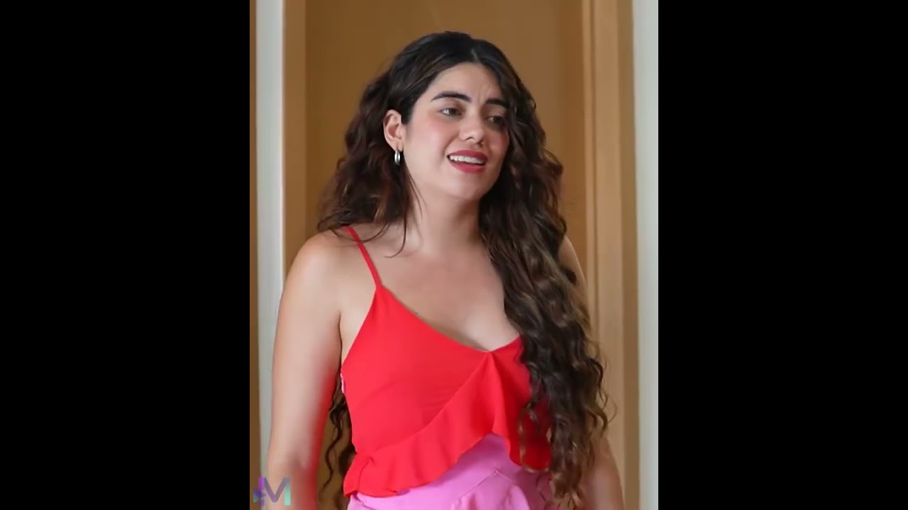 Su mamá quería ser igual que ella para aparentar ser más jovenCast: Maria Jose Reflexiones