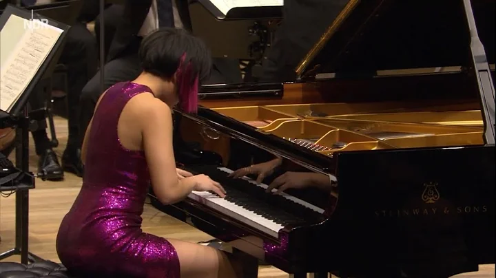 Yuja Wang: Liszt Piano Concerto No. 1 in E-flat major, S.124 - DayDayNews