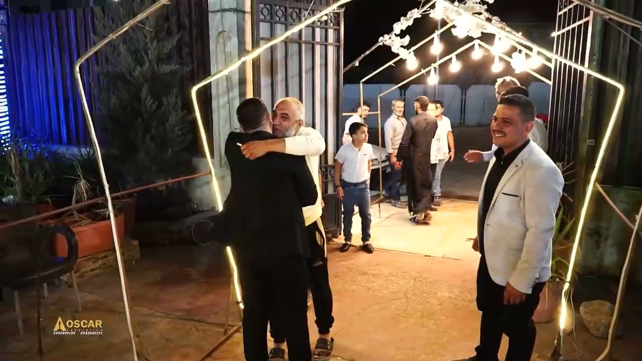 حفل زفاف العريس / عمر سنده / جزء 1 / المنشد عبد القادر عزيزي / تصوير مركز أوسكار 