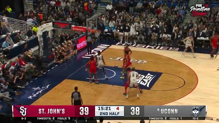 1 Minute of Alex Karaban 2023-24 Highlights | UCONN