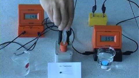 GCSE Physics Core Practical Thermistor.flv