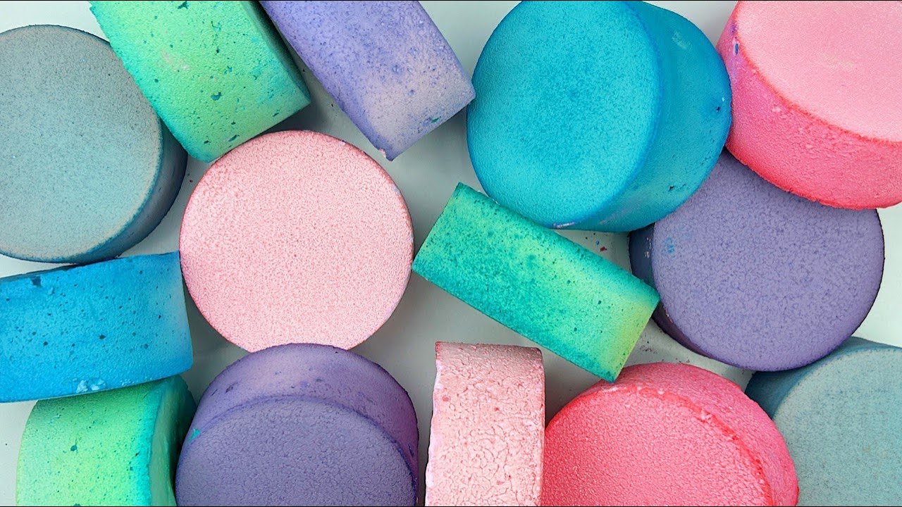 Oddly satisfying video★GYM CHALK★Crispy powder★Colored chalk★ - YouTube