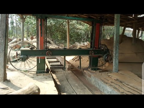 वीडियो: घर पर लकड़ी की सतह से वार्निश कैसे निकालें? लकड़ी से उत्पाद को कैसे धोना है, पुराने वार्निश को कैसे निकालना है