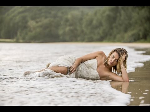 Trash the Dress Shoot- Canon 70-200 L lens f/2.8 and the Sony A7Rii in Oahu, Hawaii by Jason Lanier