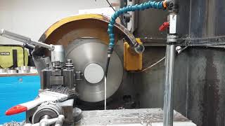 Ripping down 304 stainless, manual lathe