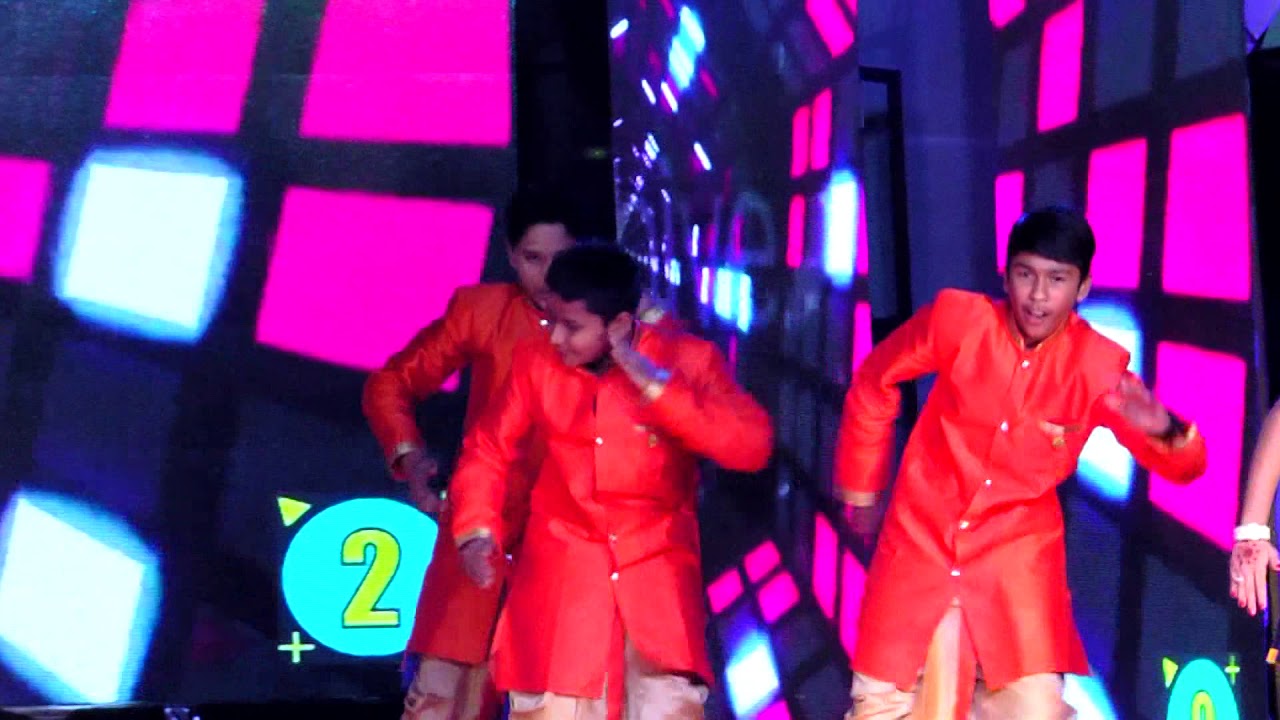 Class VIII & IX Dance 1- Akshaya Academy -Annual Day -2019 - YouTube