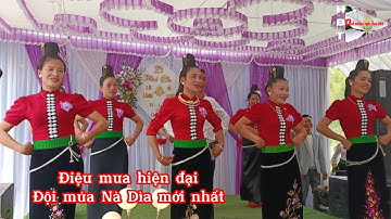 Cô dâu cùng đội múa Nà Dìa, Sốp Cộp trong đám cưới đẹp hơn văn công tỉnh...