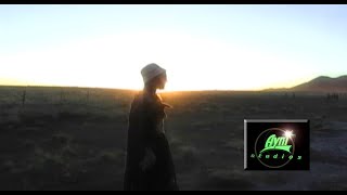 SIN LÍMITES - K´ory Canastita  (Salaque Jalk´a)