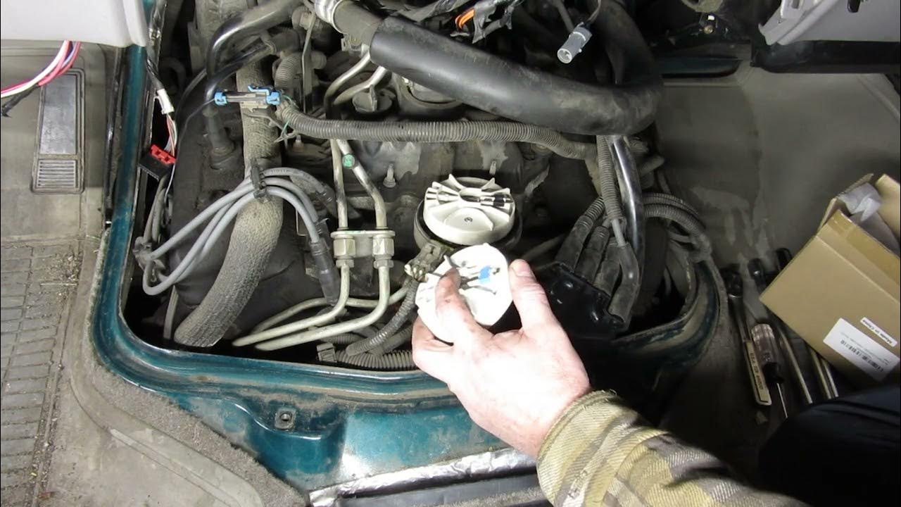 ASTRO VAN DISTRIBUTOR CAP & ROTOR REPLACEMENT YouTube