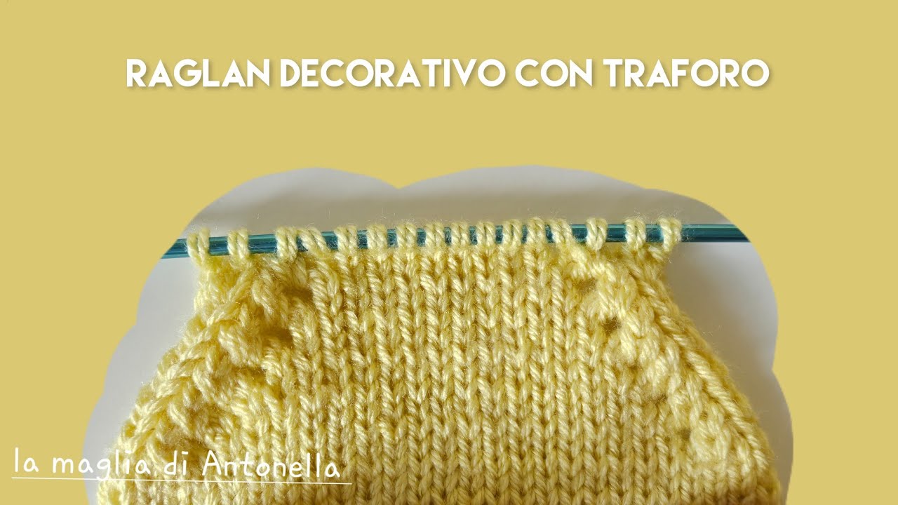 scalfo raglan con traforo e maglia centrale evidente