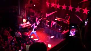 Yelawolf - Outer Space (Live)