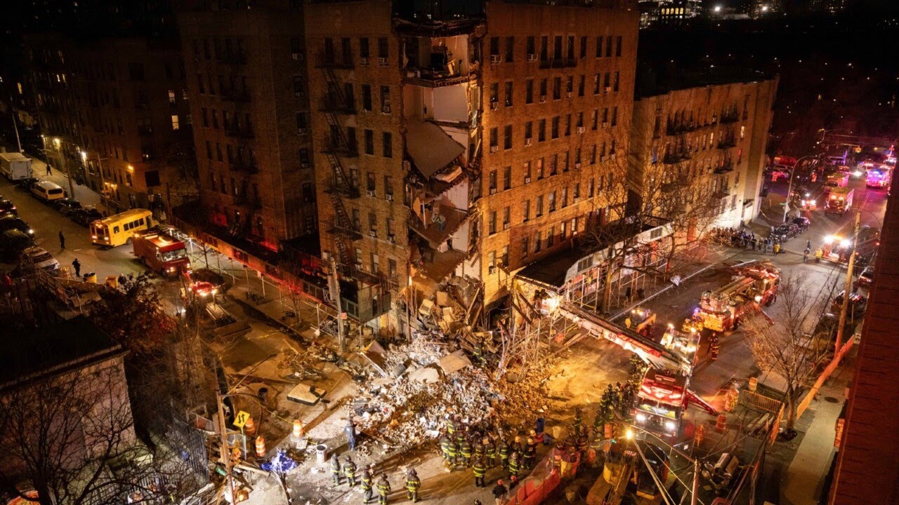CCTV footage emerges of partial building collapse in the Bronx - YouTube