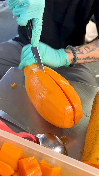 Must Try! Fresh Papaya Fruit Juice - Fruits Cutting Skills