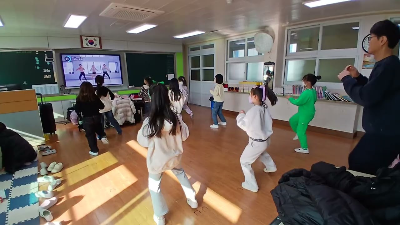 251202 중간놀이 운동(10분타바타)매주 화,목 프로그램-여학생