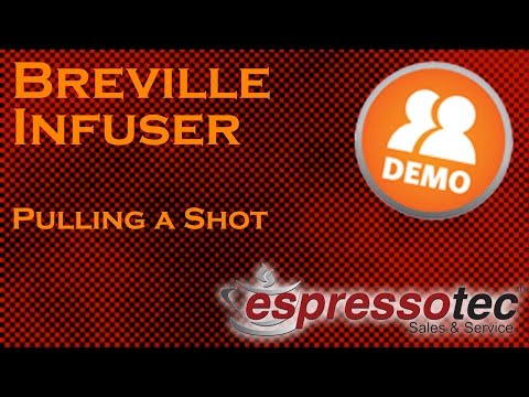 breville-infuser---pulling-a-shot