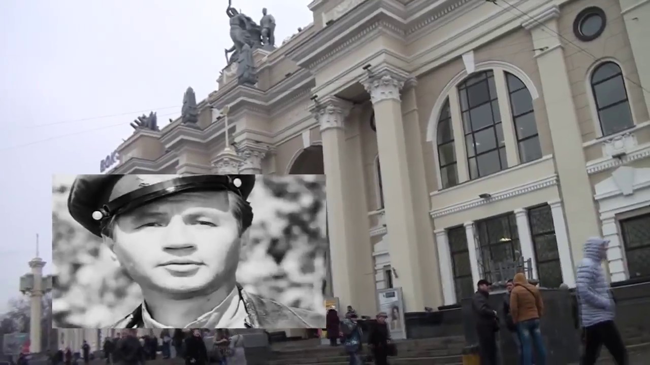 Иномарка бор на вокзале