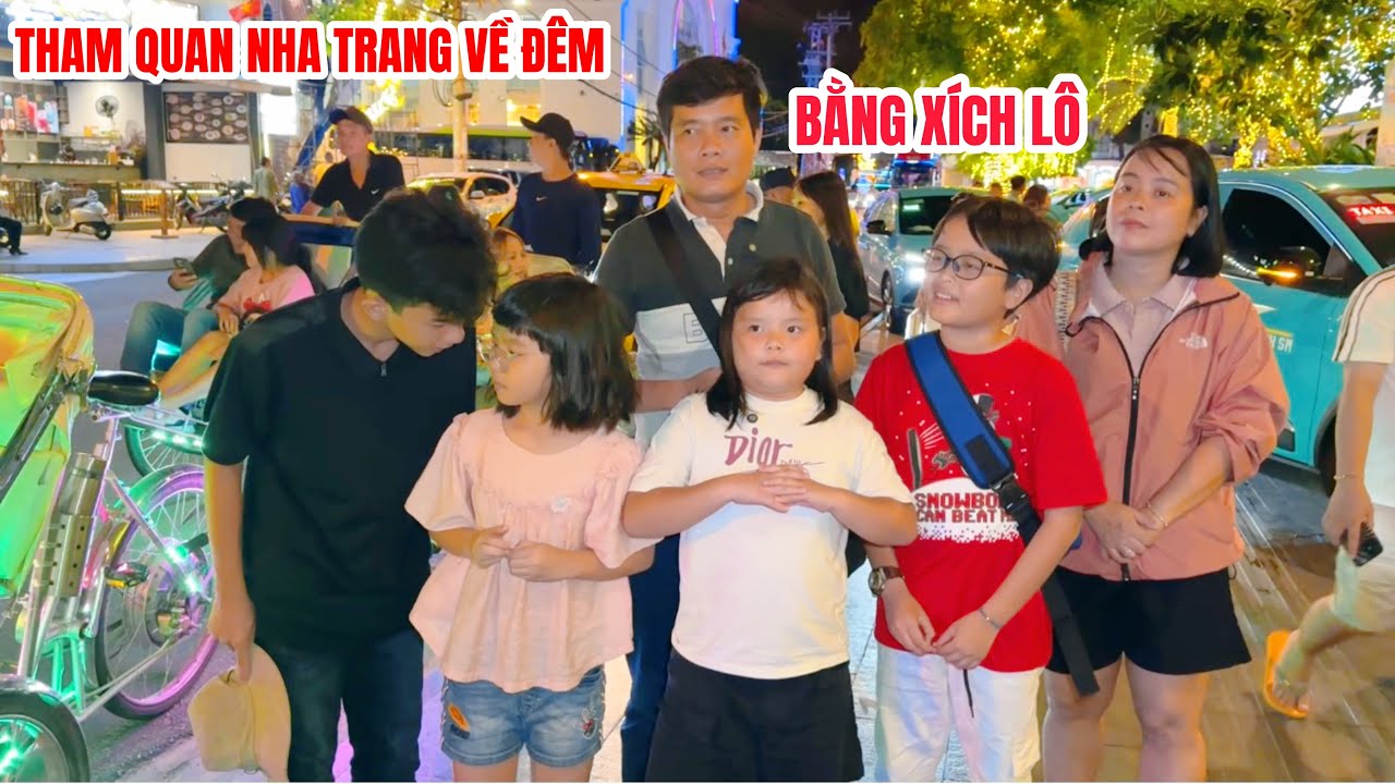 Tham quan Nha Trang về đêm, Khương Dừa ghẹo thanh niên chạy xích lô khiến cả đoàn cười xỉu