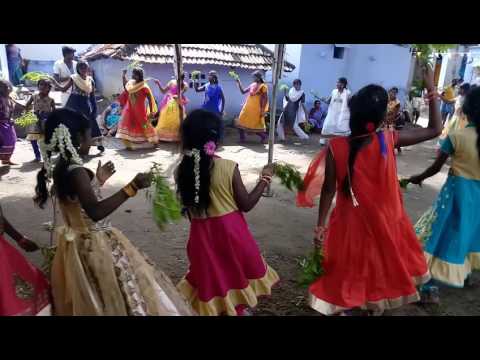 Vallinayagapuram 2016 Pongal Kummi Kupita Song