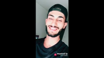 Thumbnail of قنابل شوق بصوتي