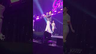 @iu-ive  20221224 날떠나지마 [박진영 콘서트 ‘GROOVE BACK’]