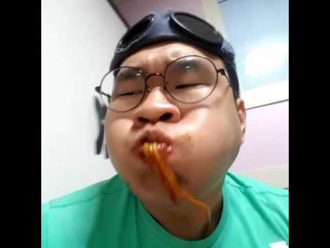 권회훈의 짜장면+탕수육+만두 먹방. Jajangmyeon+Sweet and sour pork Mukbang