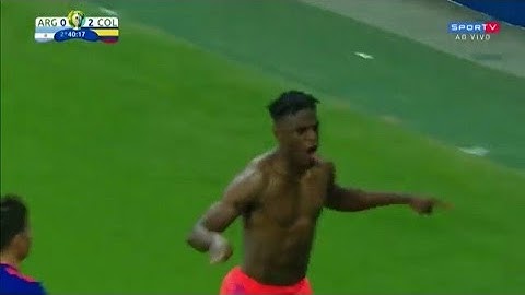 "GOL DE ZAPATA" Colômbia 2 X 0 Argentina