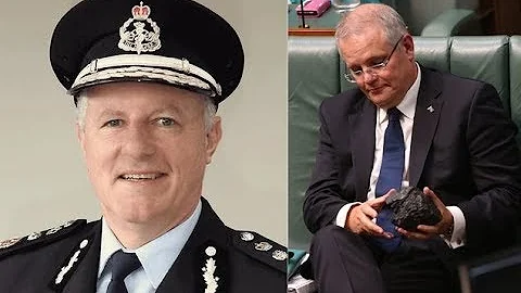 Scott Morrison Slammed by Former Fire Chief Greg M...