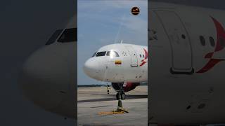 Beautiful Airbus A320-214 , Avianca Airlines (N451AV) , AGE : 16 Years , Closeup , IAH Airport