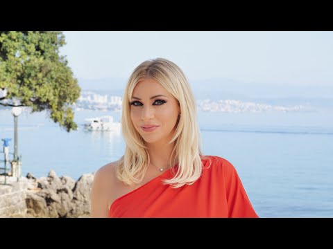 Martina Majerle - Stori malo mesta za me (Official video)