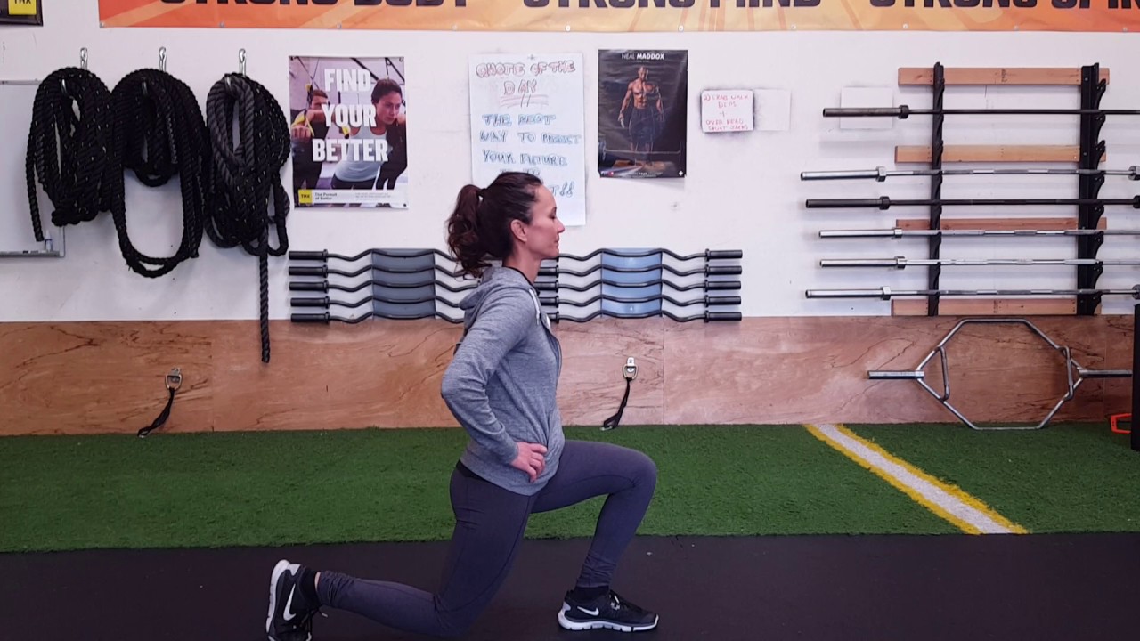 Reverse Alternating Lunges - Sako - Lifelight Fitness - YouTube