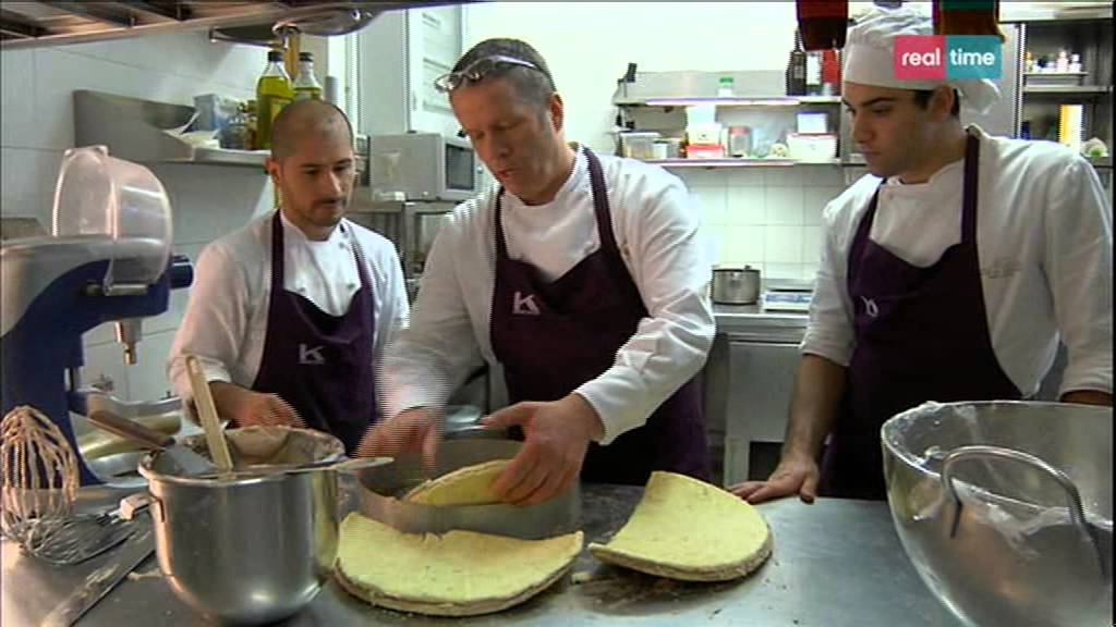 Il Re del Cioccolato E06S01 1/2 (RealTime)