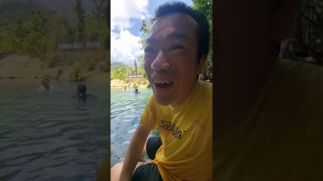 ลงสระมรกต 