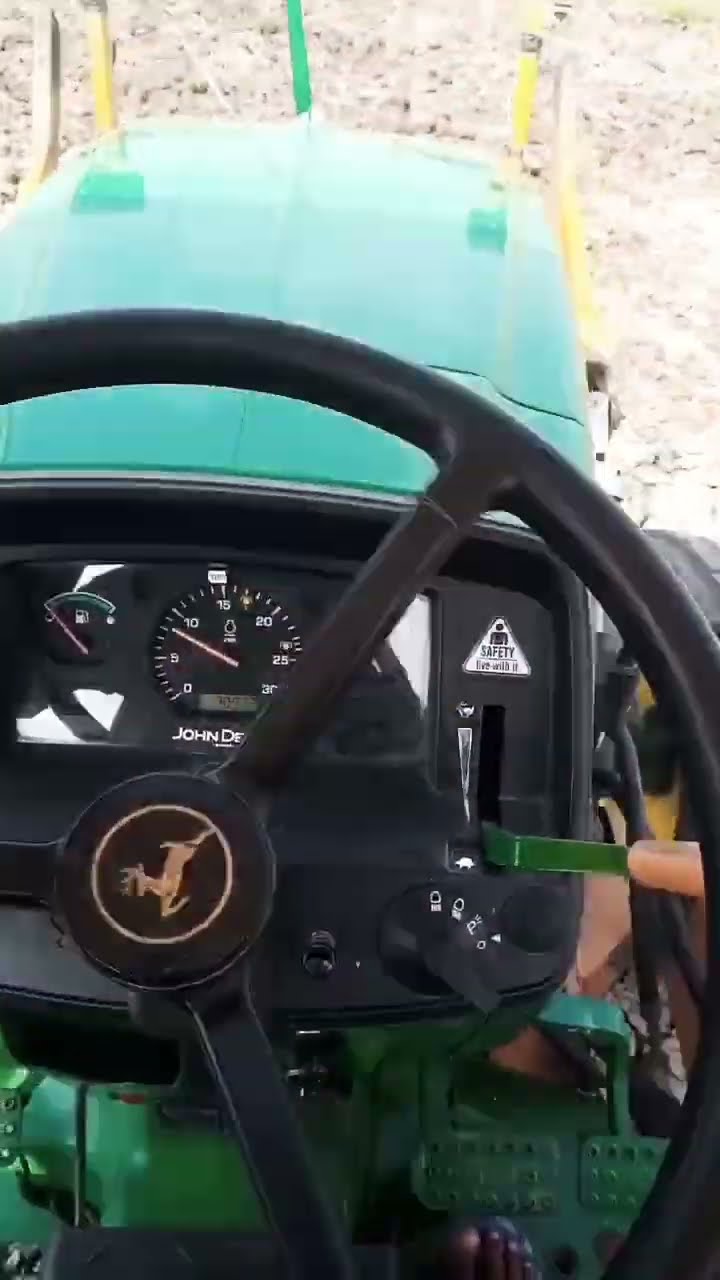 John Deere ❤️? new video john deere new video #newshort #viralshort #johndeere
