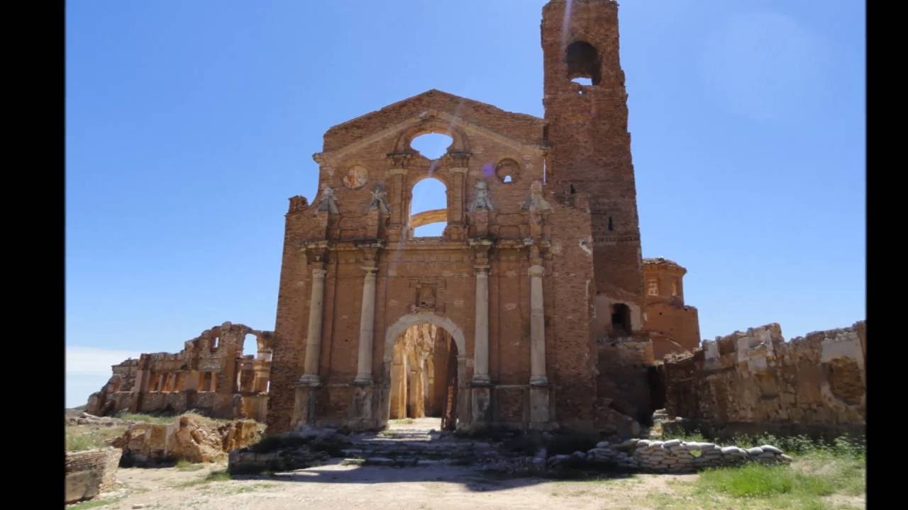 Pueblo viejo de Belchite - YouTube Pueblo viejo de Belchite - YouTube