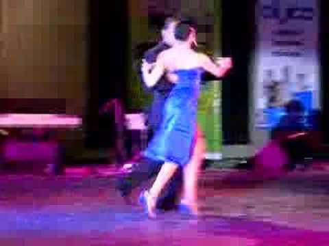 Diego Benavidez y Natasha Agudelo (Colombia)