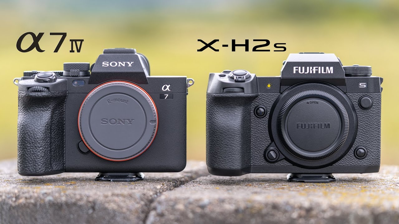 Herkenning voor Ingang Sony A7 IV vs Fujifilm X-H2 - Full Frame vs Features [ A7IV vs XH2 ] -  YouTube