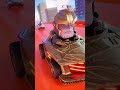 Bitiş çizgisine doğru EPİK kovalamaca! | Hot Wheels