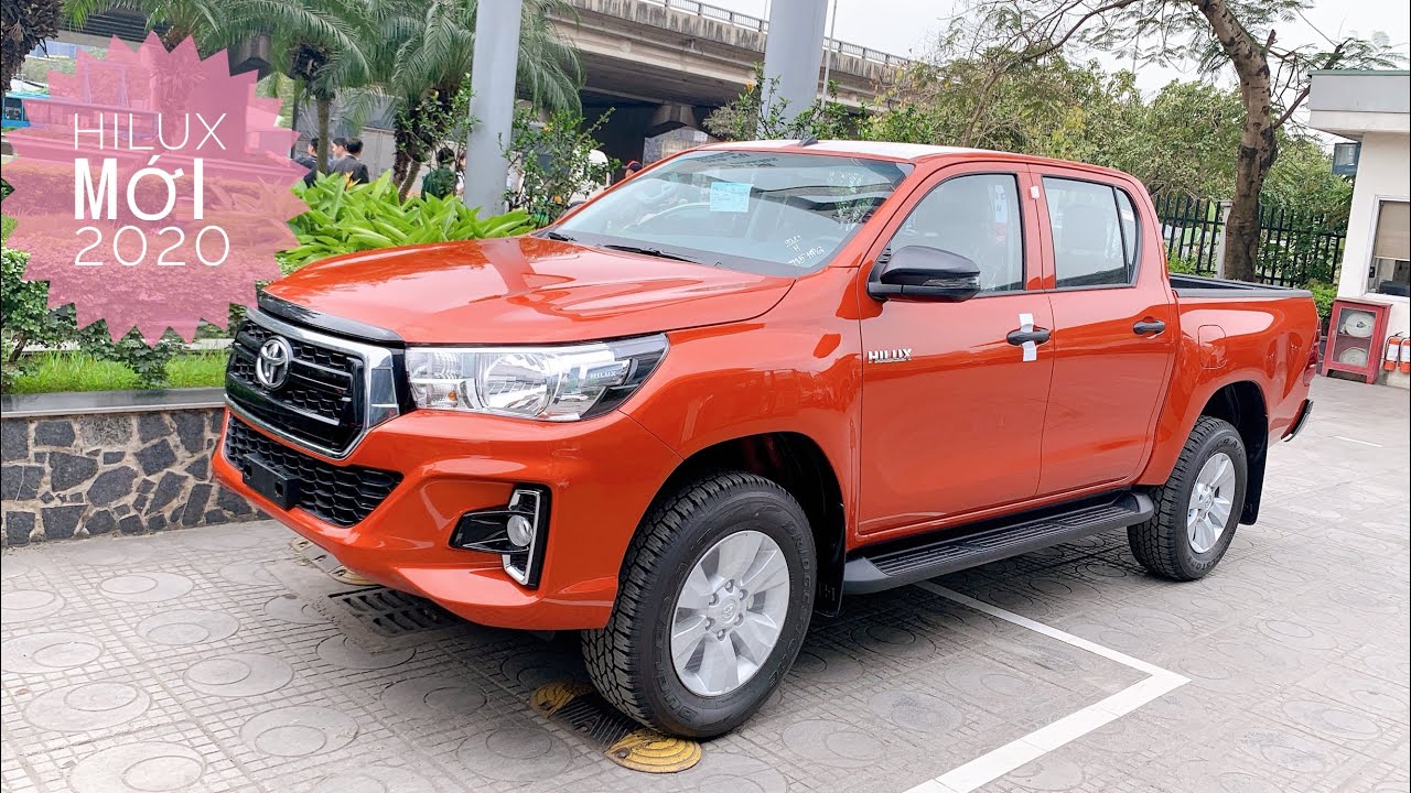 Toyota Hilux 2020 giá bán từ 622 triệu với trang bị hoàn hảo Toyota Hilux  2020 giá bán từ 622 triệu với trang bị hoàn hảo