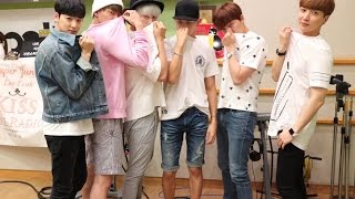 KBS KISS THE RADIO - Leeteuk Posing Cutely with 'Sukira' Guests 160607
