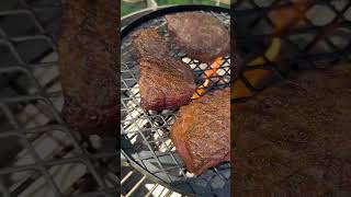 Want an easy-to-master, portable Santa Maria-style charcoal grill like this?