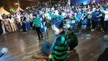 TIPE X LIVE IN NAKADNAS 4