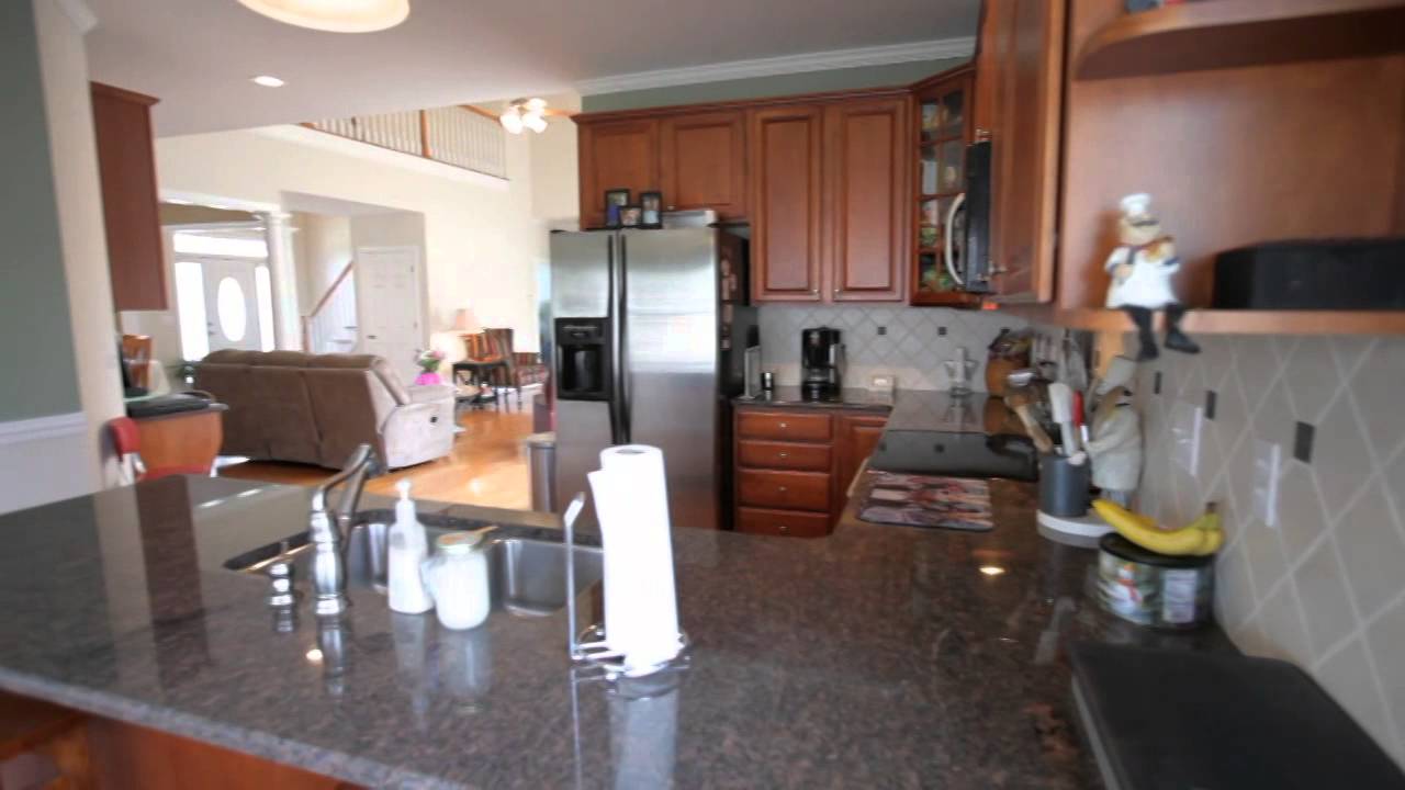 Home For Sale - 117 Redmeadow, Advance - Kim Strohacker